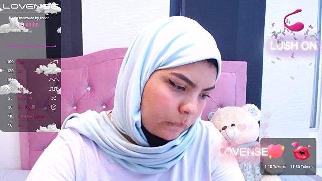 azaharaa_69