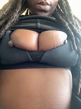 bignipplesx