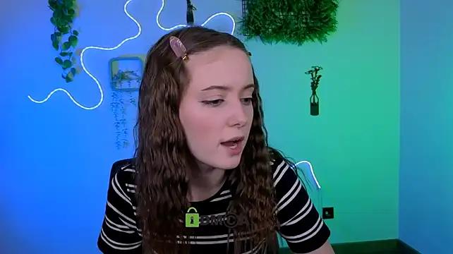 chloe_ley