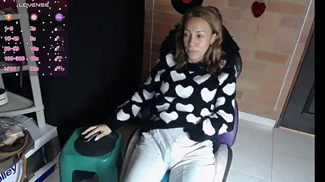 cristin_doll_