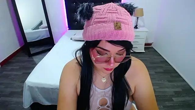 curvynaohmy_