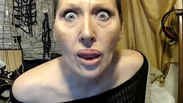 dominatrixredsonyja