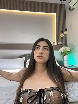 evelyn_hills
