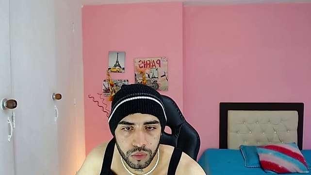 guyshotxxx1