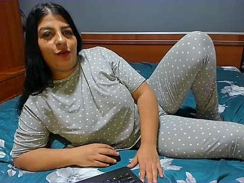hornylora00