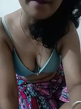 hot-Ishita