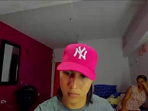 jade_rousse