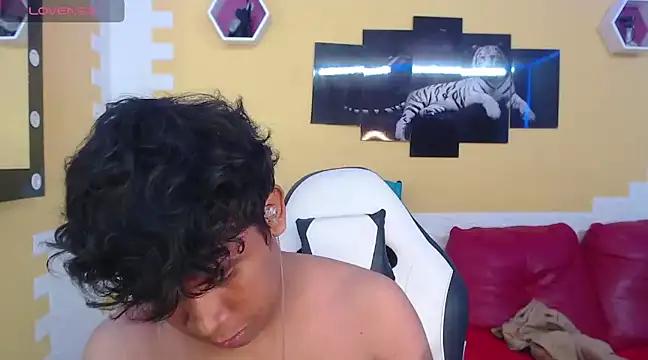 josh_whitex