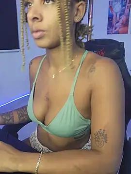 julixxx22