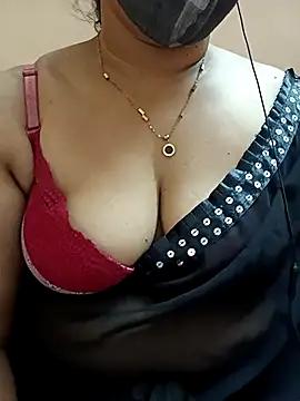 kaamini18
