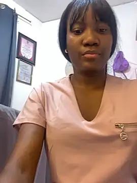 karly_titis