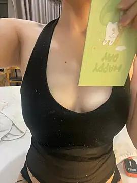 kiki_2005