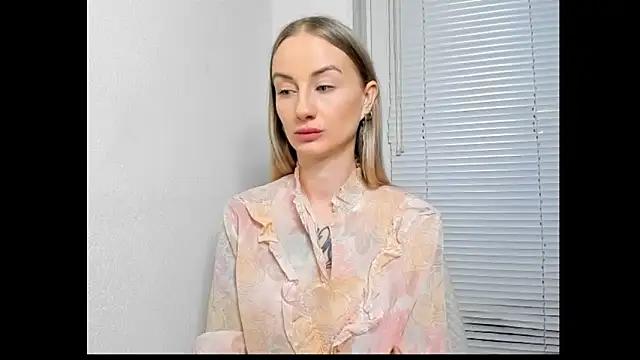 kiki_shy_