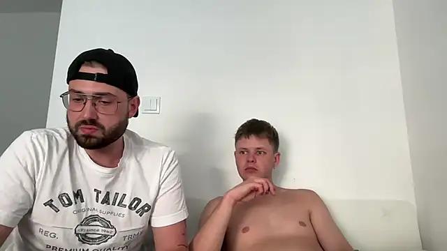kikicouple