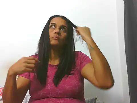 latinbrunettet