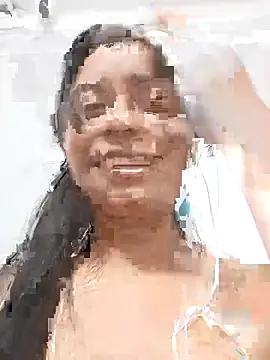 lili_swam
