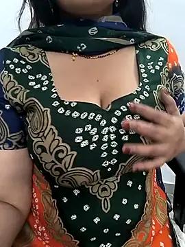 lovely_zara