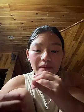 lylyna08