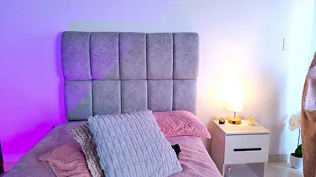melanie_hills