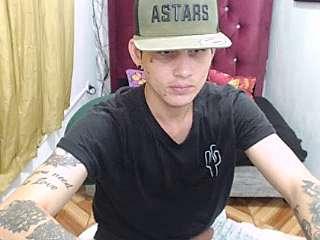 menwhitebigcock