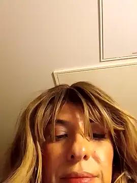 nadianaughty2