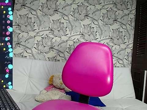 natasha_carly