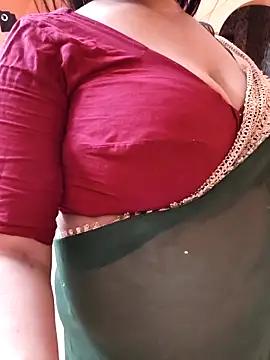 naughty_nataasa