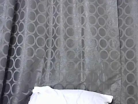 naughty_riri23