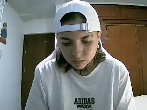 noah_martini