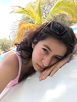 nomadgirl