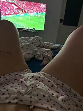 pariskisssex