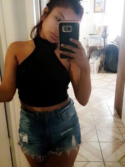 pinkynaughty93