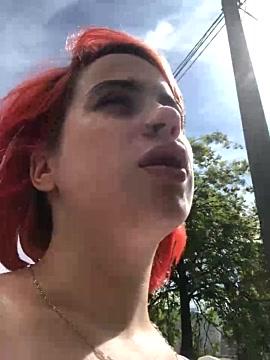 red_hair_girl