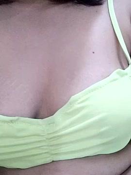 riahot90