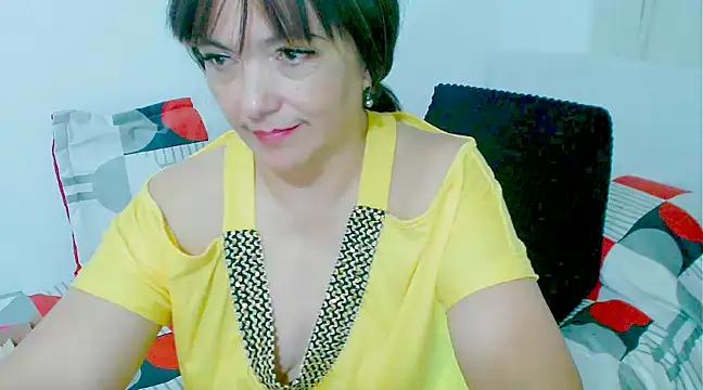 sandi_amaya