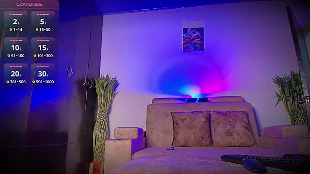 saraebony25