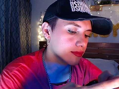 sarisex_hot