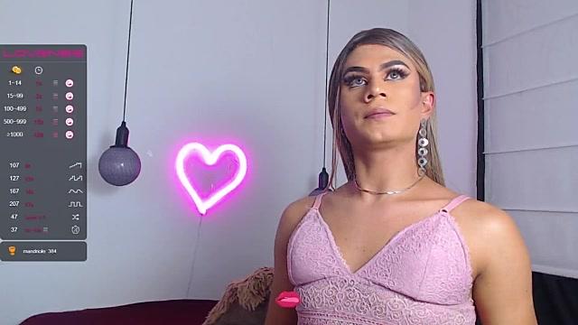 saskya_deluxxe