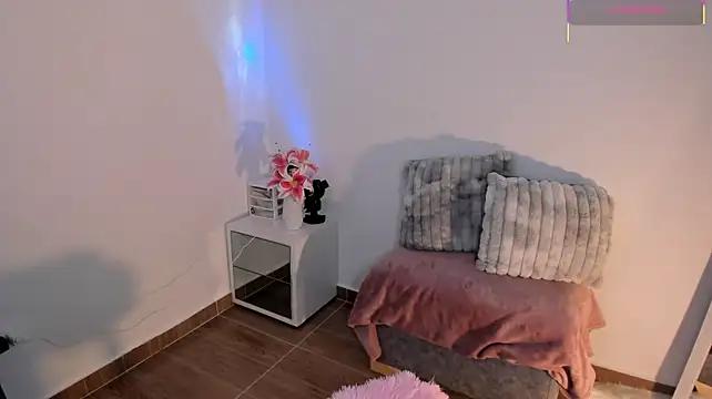 scarlet_miller1