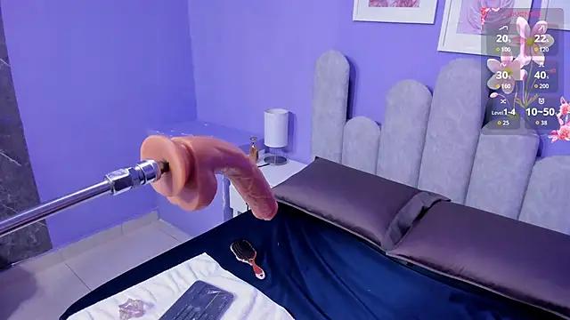 sofi_sucker