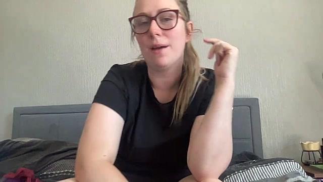 sweetlickinpussy4u