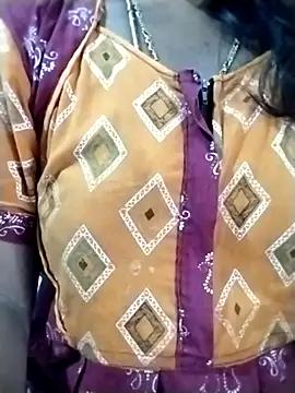 tamil_aarthi_143