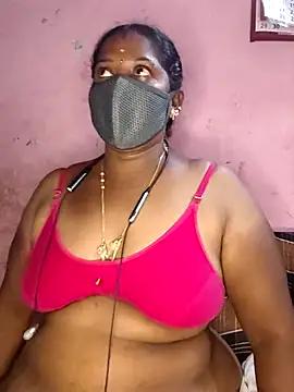 tamilvillagecouple1