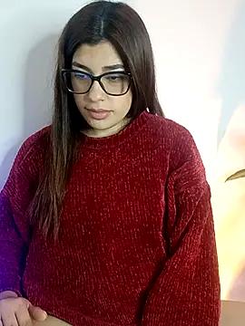 tara-cute