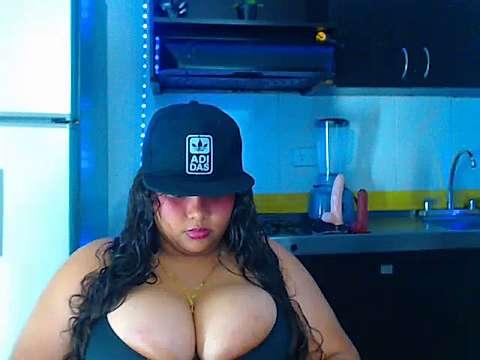 tayla_