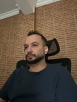 the_scort