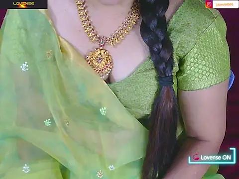 traditional_Jaanvi