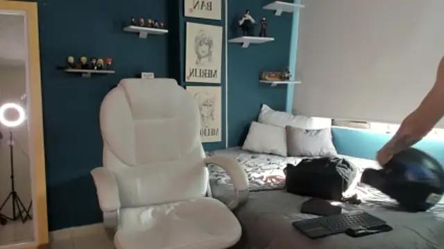 twink_blondie