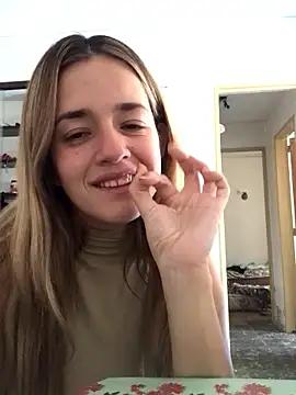 vickyhot_202425
