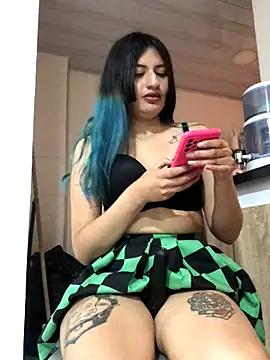 white_roxy